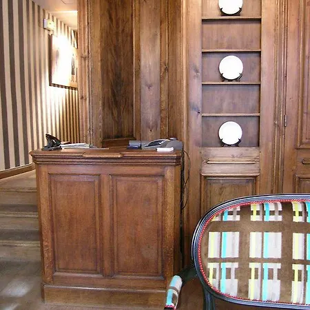 De Conde Hotel Parigi
